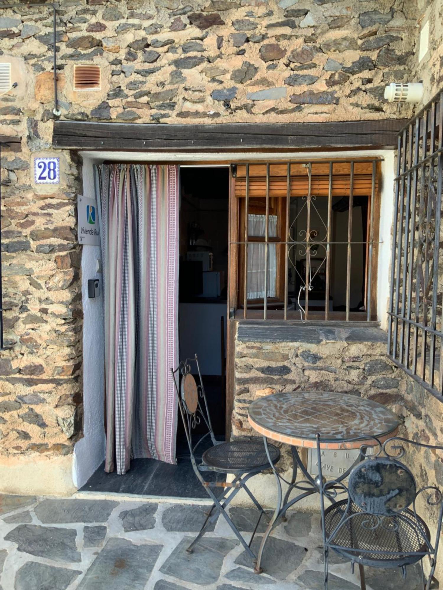La Ermita Del Poqueira Appartement Bubión Buitenkant foto